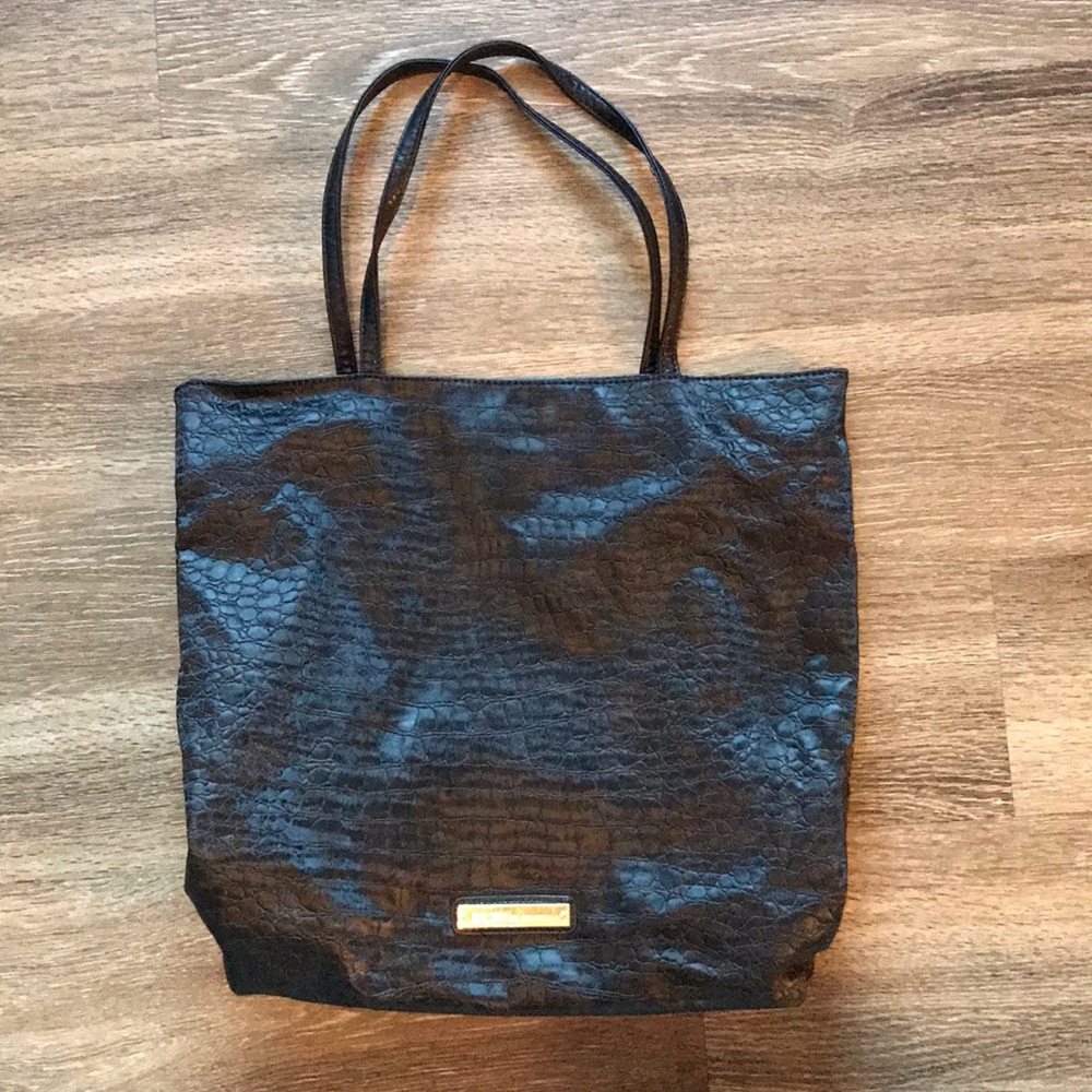 BCBGeneration Corey Tote with Zipper